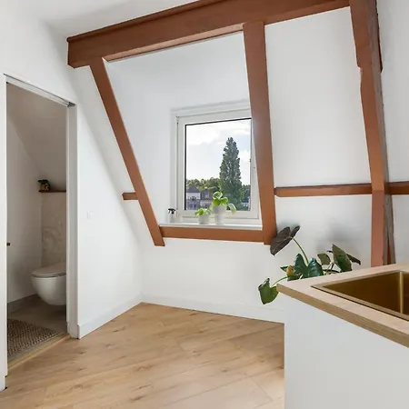 De Hill 3* Rotterdam