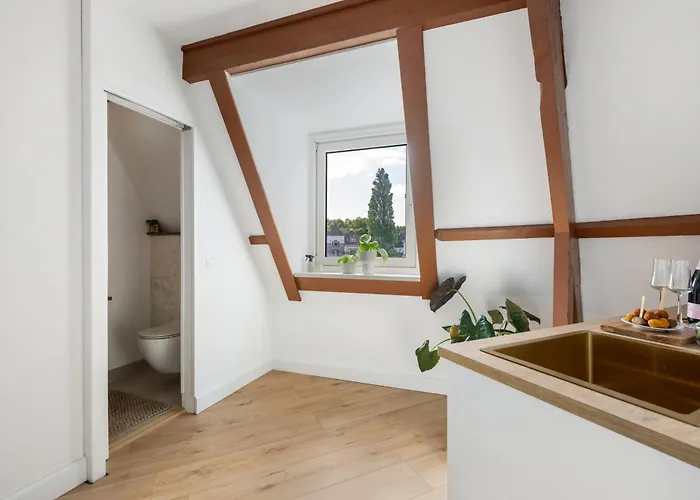 De Hill 3* Rotterdam